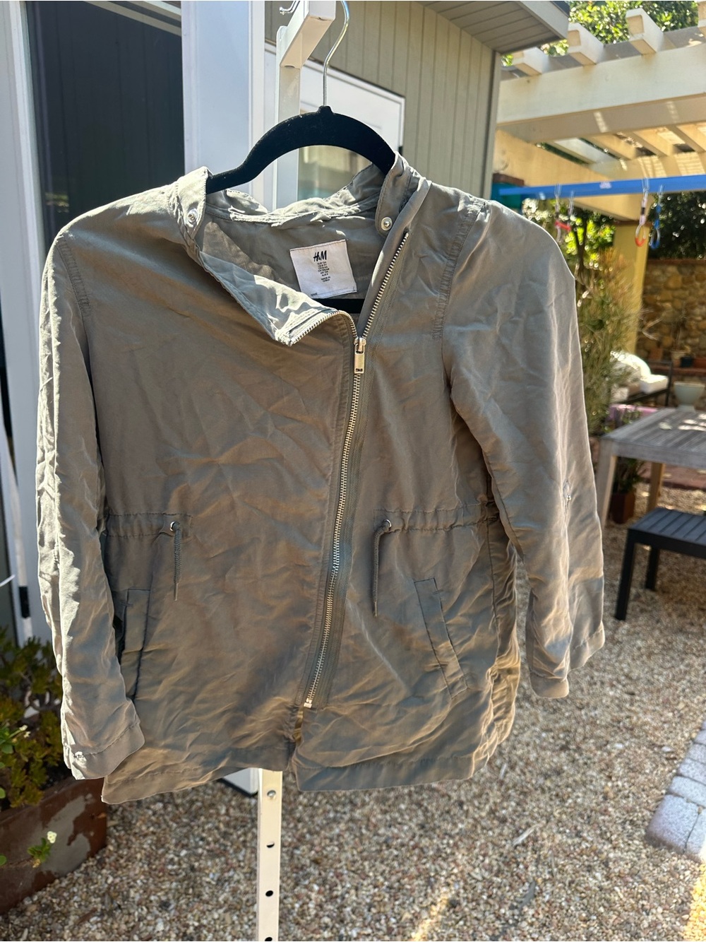 H&M Lightweight Hooded Shirt Jacket in Olive kids